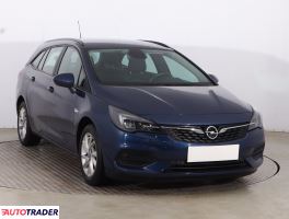 Opel Astra 2019 1.2 108 KM