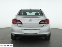 Opel Astra 2015 1.4 138 KM