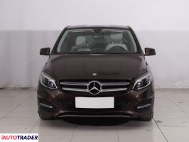 Mercedes B-klasa 2016 1.5 107 KM