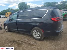 Chrysler Pacifica 2022 3