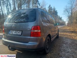 Volkswagen Touran 2003 2.0 101 KM Volkswagen Touran 2003 2.0 101 KM
