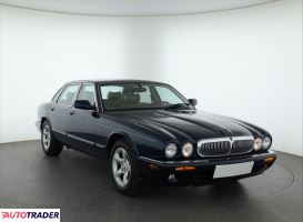 Jaguar XJ 2000 4.0 280 KM