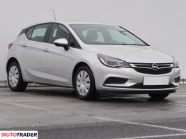 Opel Astra 2018 1.6 108 KM