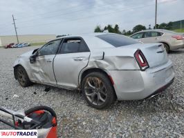 Chrysler 300C 2023 3