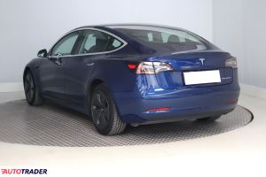 Tesla Model 3 2019 469 KM