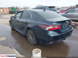 Toyota Camry 2021 2