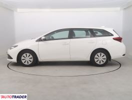 Toyota Auris 2015 1.4 88 KM Toyota Auris 2015 1.4 88 KM
