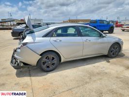Hyundai Elantra 2025 2