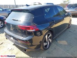 Volkswagen Golf 2024 2
