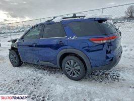 Nissan Pathfinder 2022 3