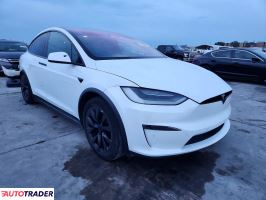Tesla Model X 2022