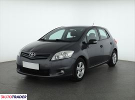 Toyota Auris 2011 1.3 97 KM