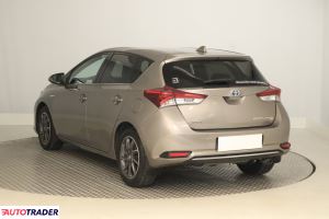 Toyota Auris 2015 1.8 134 KM
