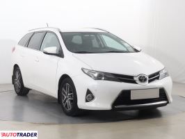 Toyota Auris 2014 2.0 122 KM