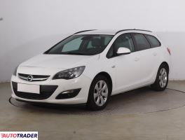 Opel Astra 2015 1.6 108 KM