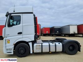 Mercedes Actros