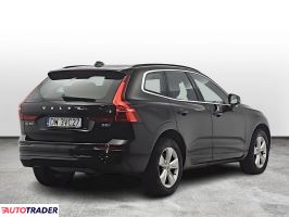 Volvo XC60 2023 2.0 250 KM