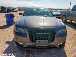 Chrysler 300C 2021 3