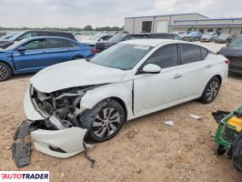 Nissan Altima - zobacz ofertę