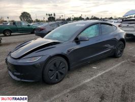 Tesla Model 3 2024