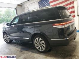 Lincoln Navigator 2024 3