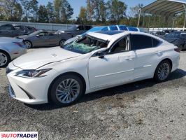 Lexus ES 2019 3