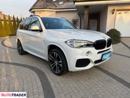 BMW X5 2015 3.0 258 KM