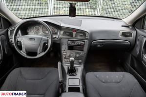 Volvo V70 2001 2.4 140 KM