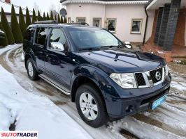 Nissan Pathfinder 2006 2.5 174 KM