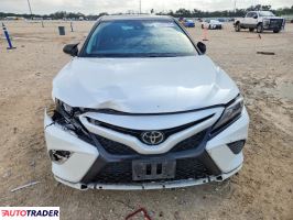 Toyota Camry 2022 3