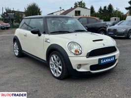 Mini Cooper S 2008 1.6 174 KM