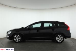 Volvo V60 2018 2.0 147 KM