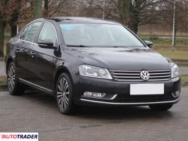 Volkswagen Passat 2011 2.0 138 KM