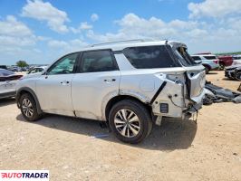 Nissan Pathfinder 2022 3