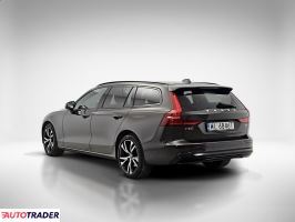 Volvo V60 2022 2.0 197 KM