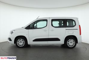 Opel Combo 2021 1.5 128 KM