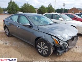 Nissan Altima - zobacz ofertę