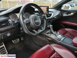 Audi Pozostałe 2018 4.0 420 KM