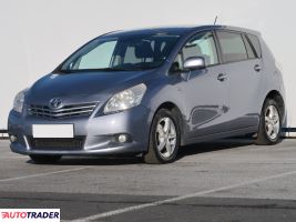 Toyota Verso 2012 2.0 124 KM