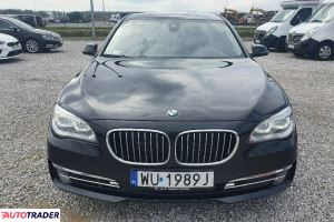 BMW 740 2014 3.0 313 KM