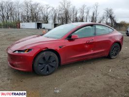 Tesla Model 3 2024