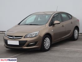 Opel Astra 2014 1.6 113 KM