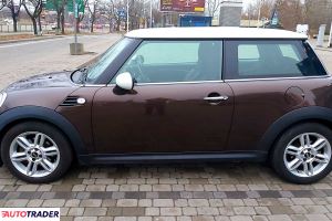 Mini Cooper 2012 1.6 122 KM