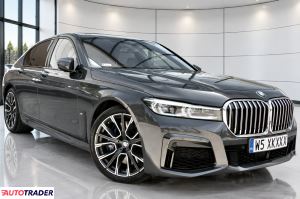 BMW 750 2019 3.0 400 KM
