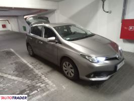 Toyota Auris 2016 1.6 130 KM