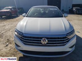 Volkswagen Jetta 2019 1