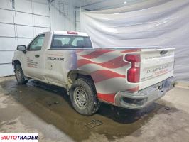 Chevrolet Silverado 2020 4