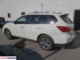 Nissan Pathfinder 2018 3