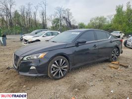 Nissan Altima - zobacz ofertę