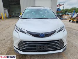 Toyota Sienna 2024 2